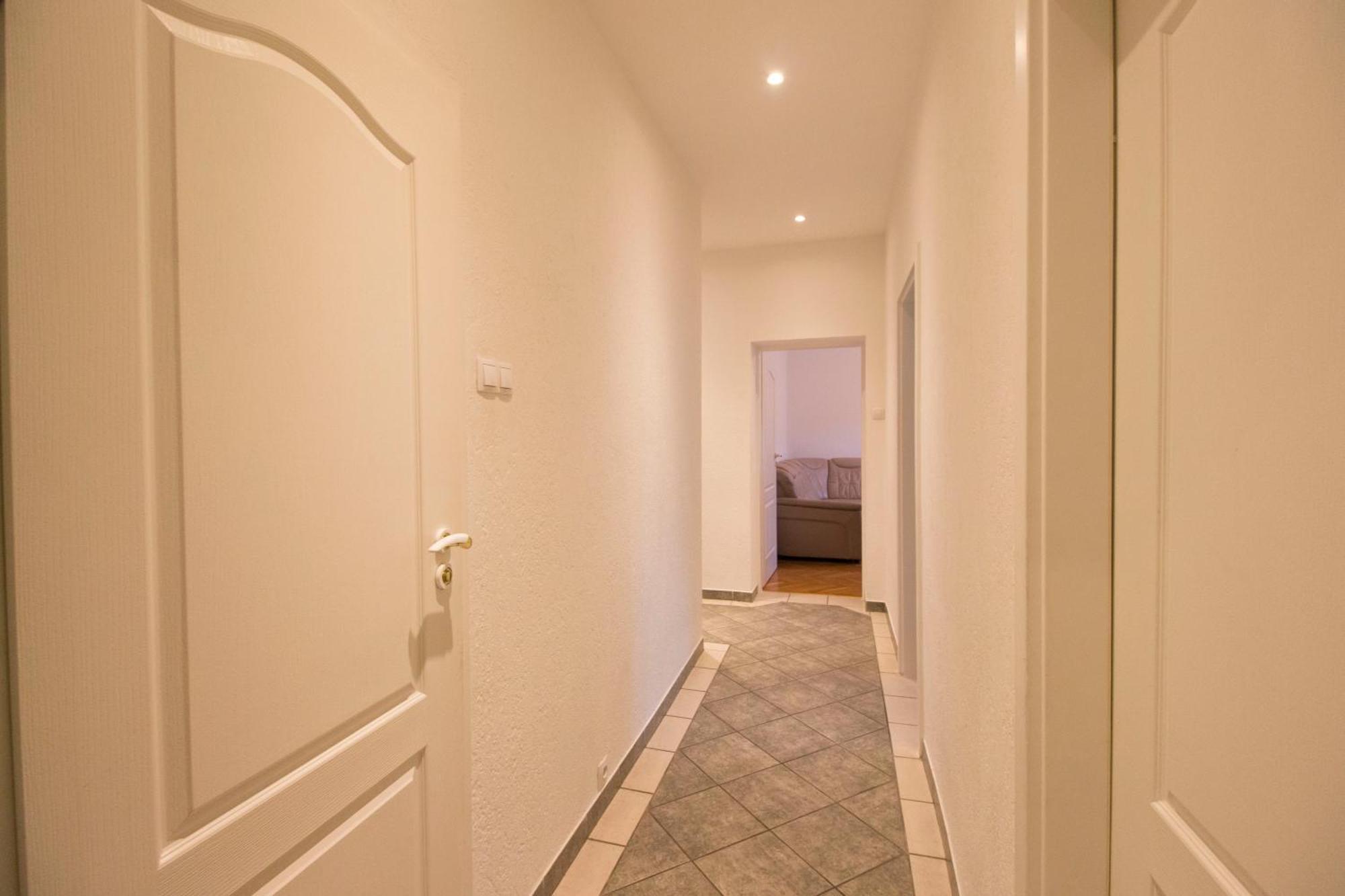 Happyestate Ul Rynek Old Town Apartment Вроцлав Екстериор снимка