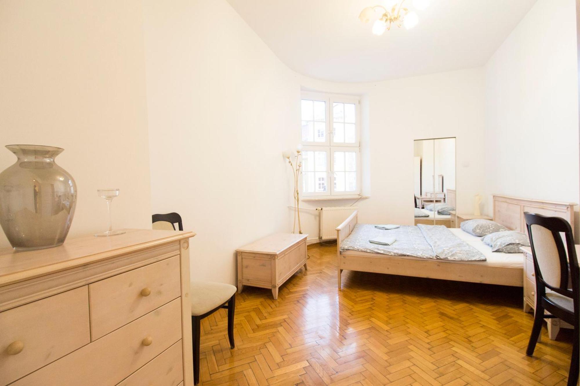 Happyestate Ul Rynek Old Town Apartment Вроцлав Екстериор снимка