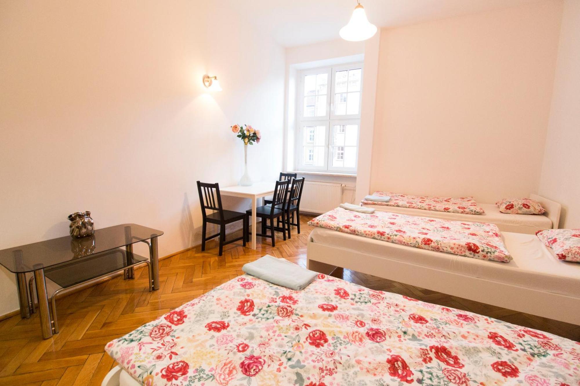 Happyestate Ul Rynek Old Town Apartment Вроцлав Екстериор снимка